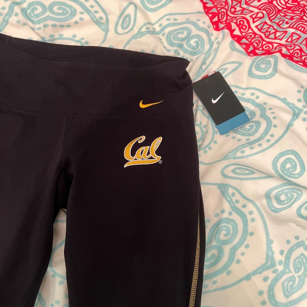 Nike Cal leggings - NWT